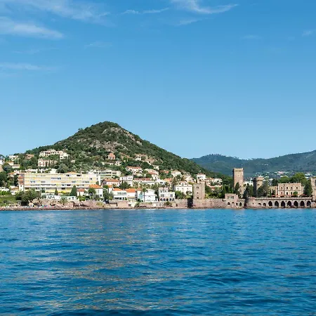 Rez De Proche Du Centre-ville Appartamento Mandelieu